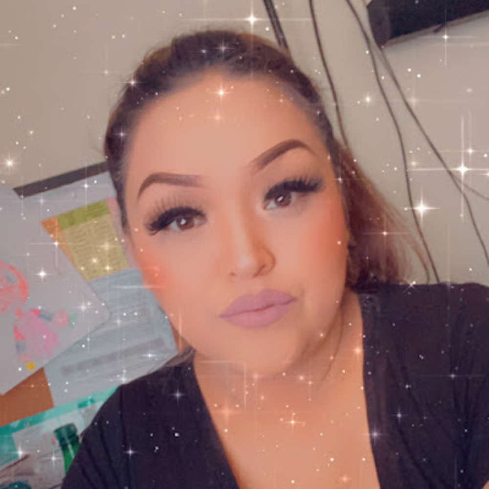 Meet your Posher, Gabriela